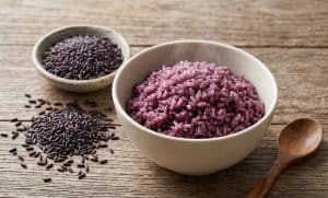Read more about the article Purple Rice: Nutrition, Health Benefits, and Why It’s Considered a Superfood