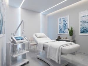 Read more about the article Cryo Facial Therapy: What Is It, Benefits & Expectations